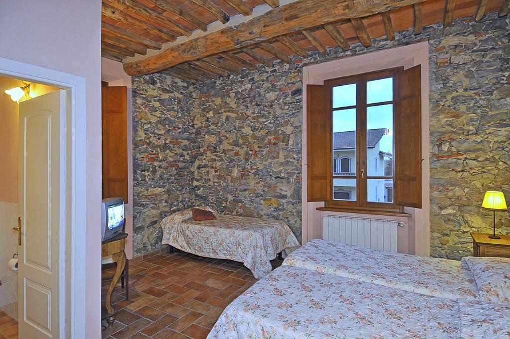 Le Ginestre B & B Massarosa Room photo