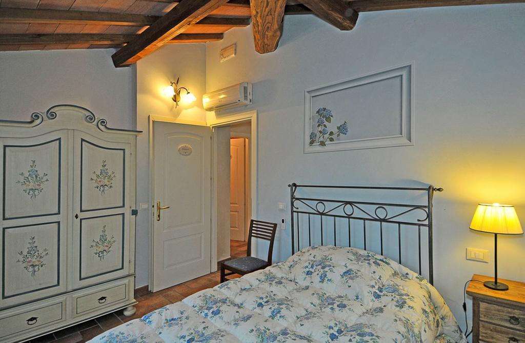 Le Ginestre B & B Massarosa Room photo